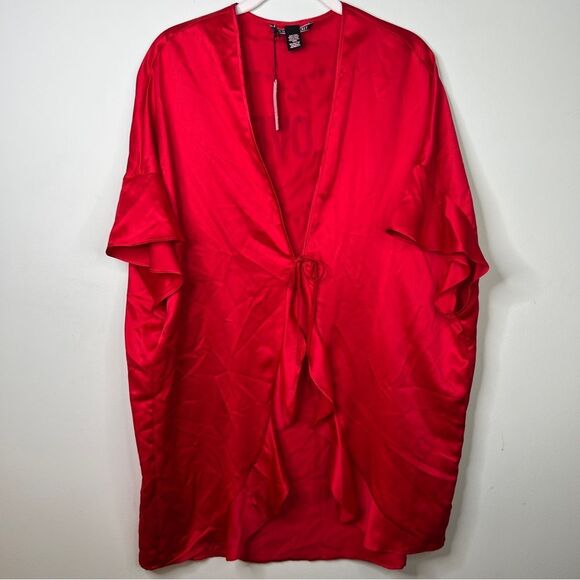 Victoria’s Secret Red Satin “Love” Valentine’s Day Mini Robe (One Size) - Picture 11 of 13